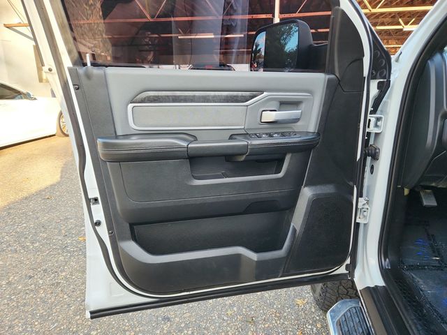 2022 Ram 2500 Big Horn 4x4 Crew Cab 6'4'' Box w/ 6.7L Turbo Diesel & Level A - 22934305 - 9