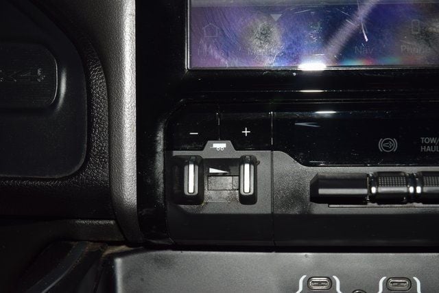 2022 Ram 2500 Big Horn Level C Night Edition Off Road - 22890146 - 29
