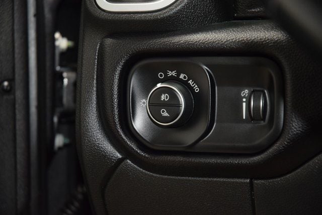 2022 Ram 2500 Big Horn Level C Night Edition Off Road - 22890146 - 32