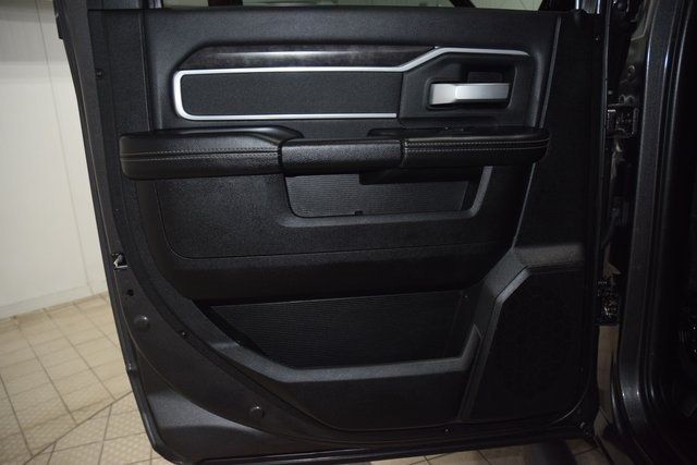 2022 Ram 2500 Big Horn Level C Night Edition Off Road - 22890146 - 40