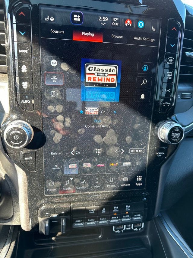 2022 Ram 2500 Laramie 4x4 Crew Cab 6'4" Box - 22986122 - 30