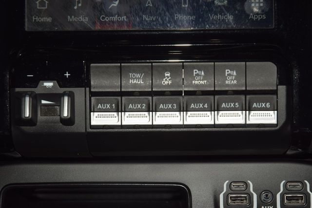 2022 Ram 2500 Laramie 4x4 Crew Cab 6'4" Box - 22986122 - 34