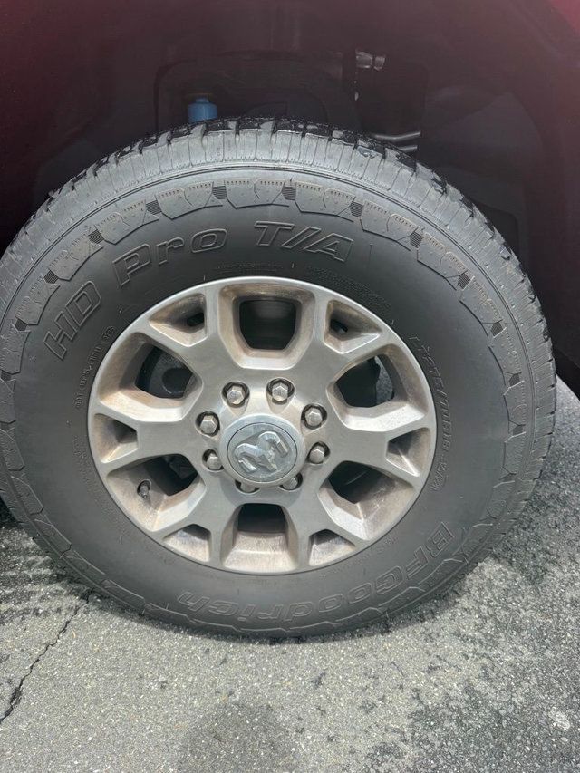 2022 Ram 2500 Laramie 4x4 Crew Cab 6'4" Box - 23063039 - 16