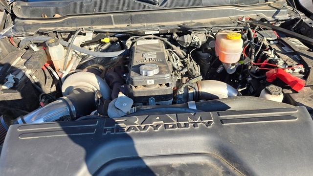 2022 Ram 2500 Laramie 4x4 Crew Cab 6'4" Box - 22954699 - 25