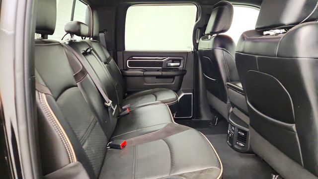 2022 Ram 2500 Laramie 4x4 Crew Cab 6'4'' Box Night Edition w/ Level A Pkg - 23082208 - 22
