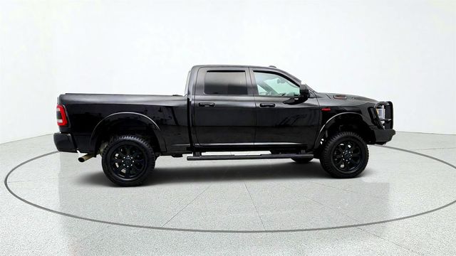 2022 Ram 2500 Laramie 4x4 Crew Cab 6'4'' Box Night Edition w/ Level A Pkg - 23082208 - 3