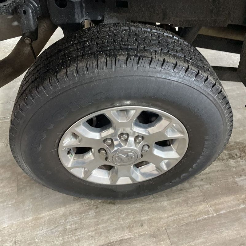 2022 Ram 2500 Laramie 4x4 Crew Cab 8' Box - 22989283 - 11