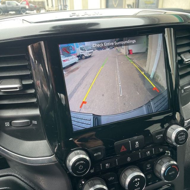 2022 Ram 2500 Laramie 4x4 Crew Cab 8' Box - 22989283 - 21