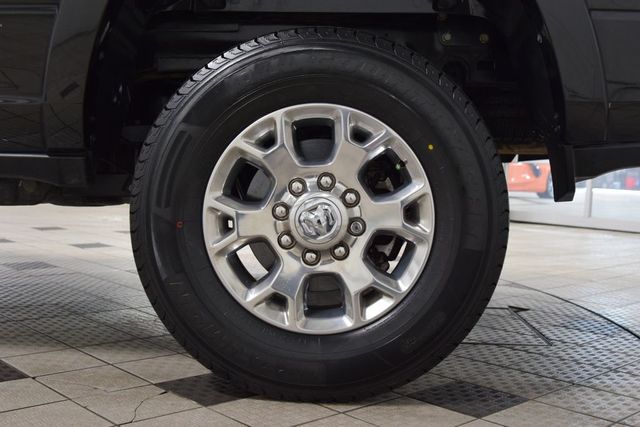 2022 Ram 2500 Laramie 4x4 Crew Cab 8' Box - 22989283 - 32