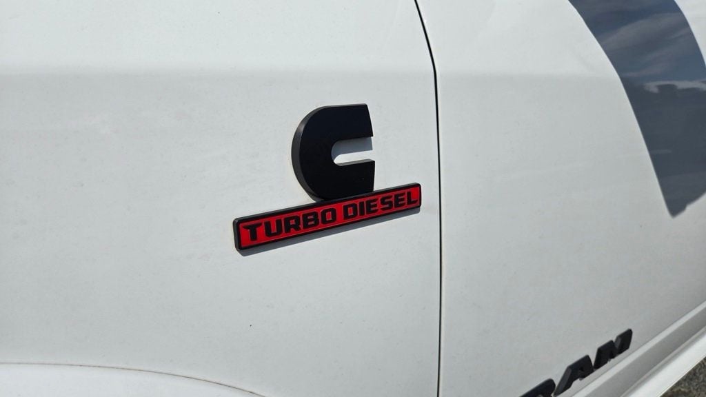 2022 Ram 2500 Laramie photo 10