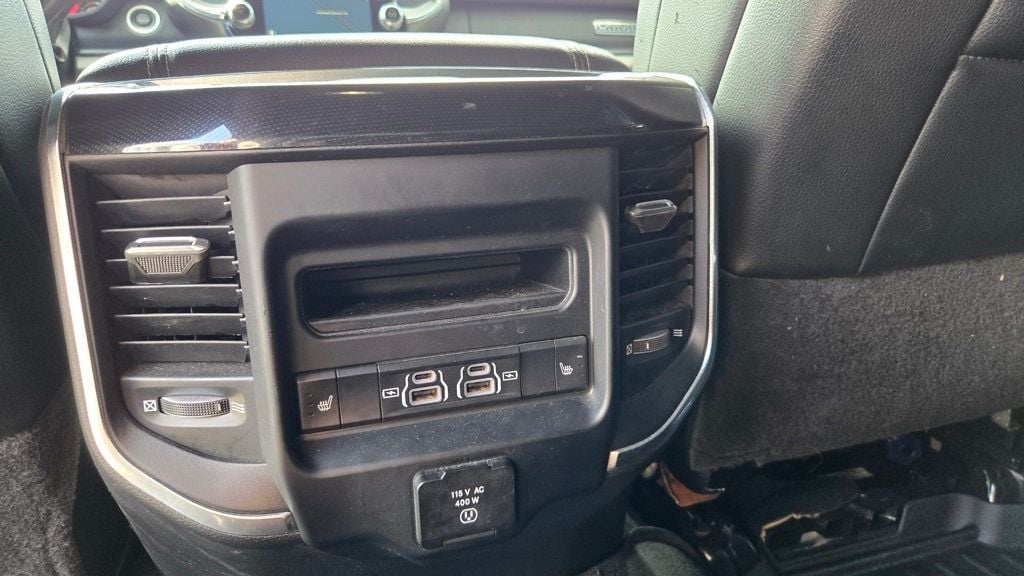 2022 Ram 2500 Laramie photo 24