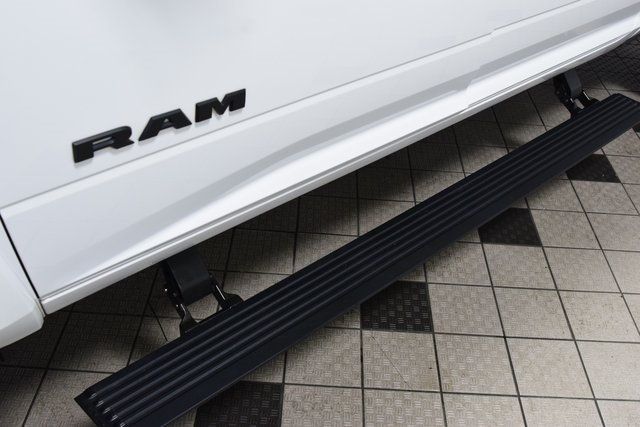 2022 Ram 2500 Laramie B Night Edition Leveled - 22918516 - 24