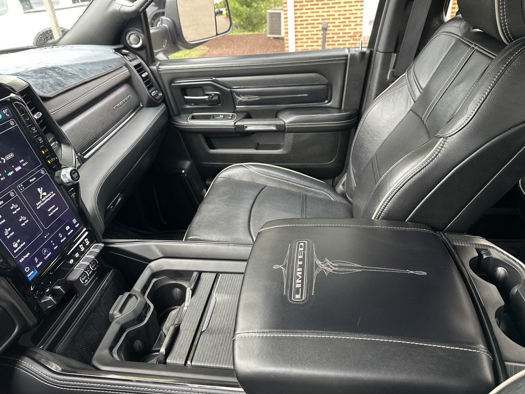 2022 Ram 2500 Limited 4x4 Crew Cab 6'4" Box - 23027014 - 33