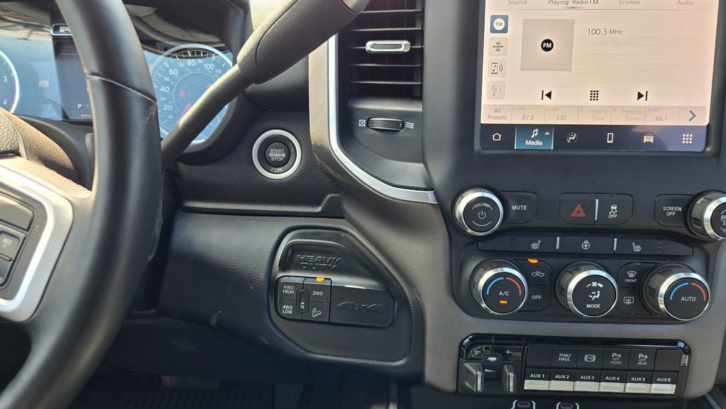 2022 Ram 2500 Lone Star Level C Sport Off Road - 23000756 - 18