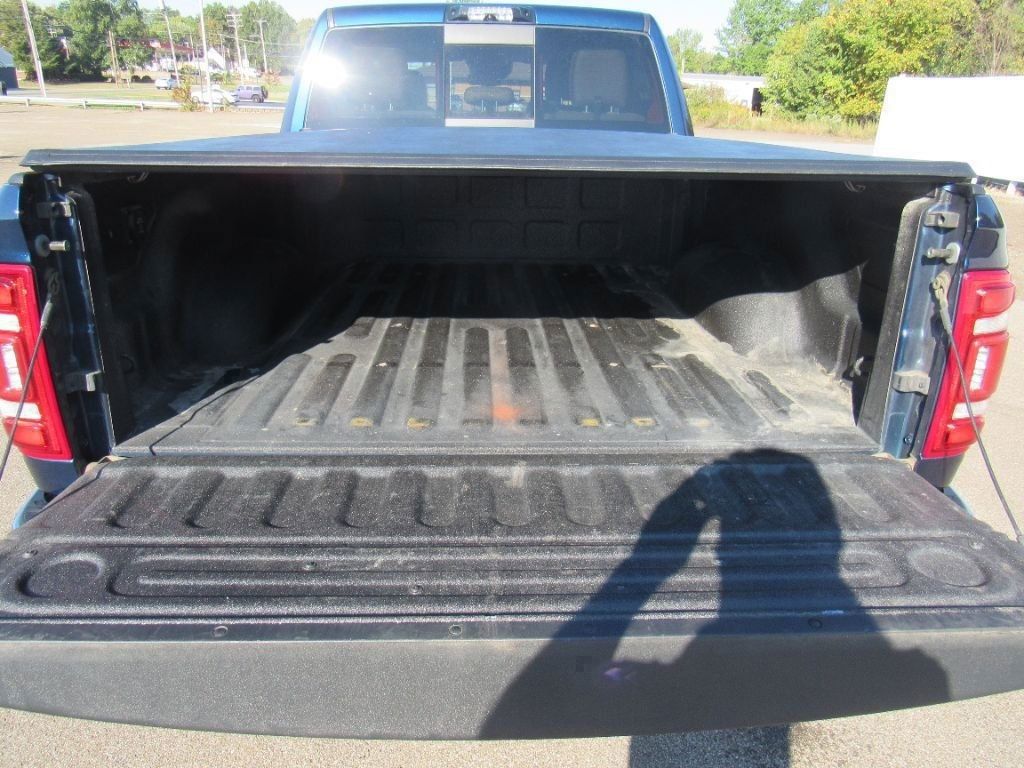 2022 Ram 2500 Longhorn 4x4 Crew Cab 6'4" Box - 22958355 - 10
