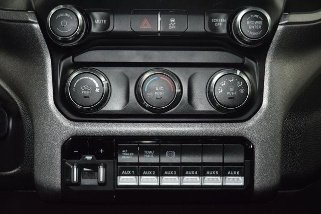 2022 Ram 2500 Tradesman  - 22936015 - 28