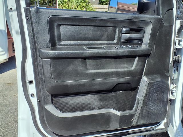 2022 Ram 2500 Tradesman 4x2 Crew Cab 8' Box - 23029531 - 14