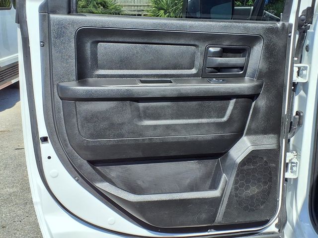 2022 Ram 2500 Tradesman 4x2 Crew Cab 8' Box - 23029531 - 17