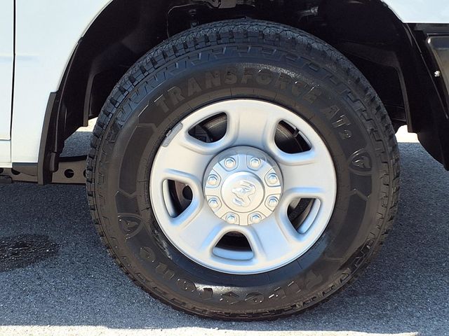 2022 Ram 2500 Tradesman 4x2 Crew Cab 8' Box - 23029531 - 32
