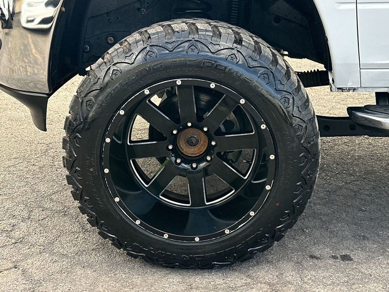 2022 Ram 2500 Tradesman 4x4 Crew Cab 6'4" Box - 22991055 - 11