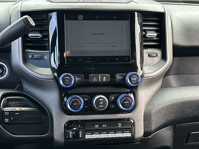 2022 Ram 2500 Tradesman 4x4 Crew Cab 6'4" Box - 22991055 - 17