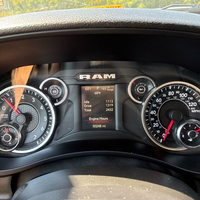 2022 Ram 2500 Tradesman 4x4 Crew Cab 6'4" Box - 23093896 - 18
