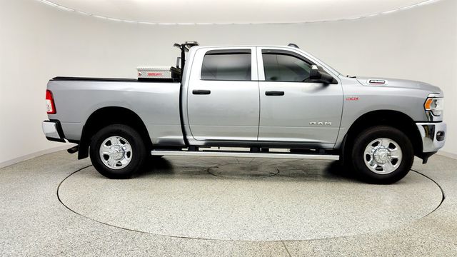 2022 Ram 2500 Tradesman 4x4 Crew Cab 6'4' Box w/ Uconnect 5, Chrome Appear Pkg - 23041129 - 3