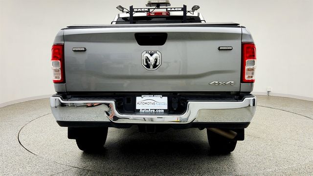 2022 Ram 2500 Tradesman 4x4 Crew Cab 6'4' Box w/ Uconnect 5, Chrome Appear Pkg - 23041129 - 5