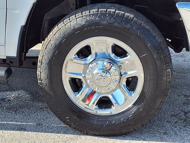 2022 Ram 2500 Tradesman 4x4 Crew Cab 8' Box - 23079960 - 31