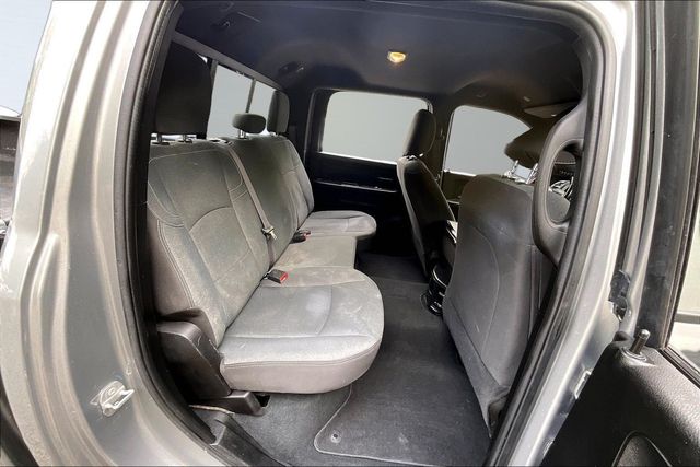 2022 Ram 2500 Tradesman 4x4 Crew Cab 8' Box - 23023556 - 14