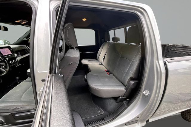 2022 Ram 2500 Tradesman 4x4 Crew Cab 8' Box - 23023556 - 17