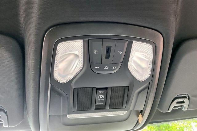 2022 Ram 2500 Tradesman 4x4 Crew Cab 8' Box - 23023556 - 30