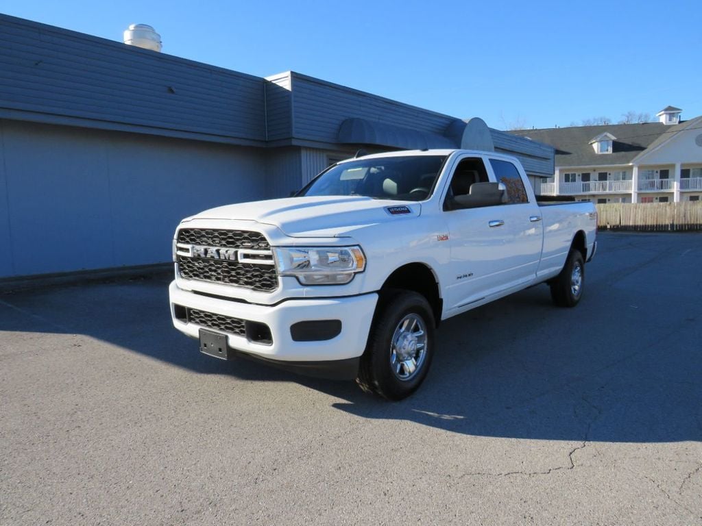 2022 Ram 2500 Tradesman 4x4 Crew Cab 8' Box - 22321517 - 1