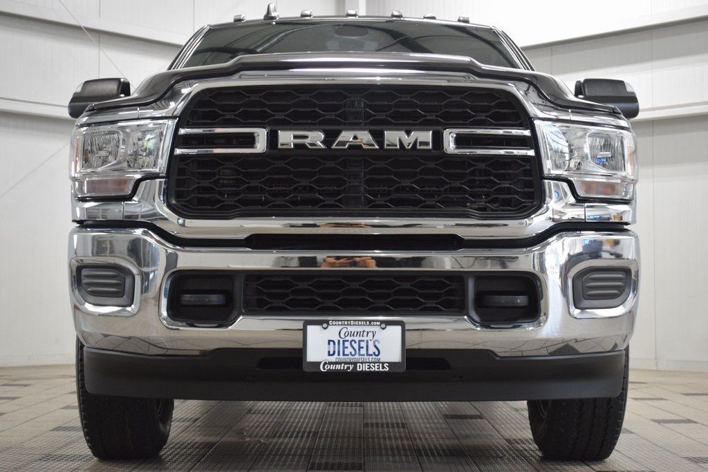 2022 Ram 2500 Tradesman photo 2