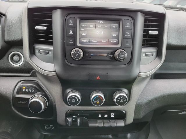 2022 Ram 2500 Crew Cab Tradesman Pickup 4D 8 ft - 22952770 - 25