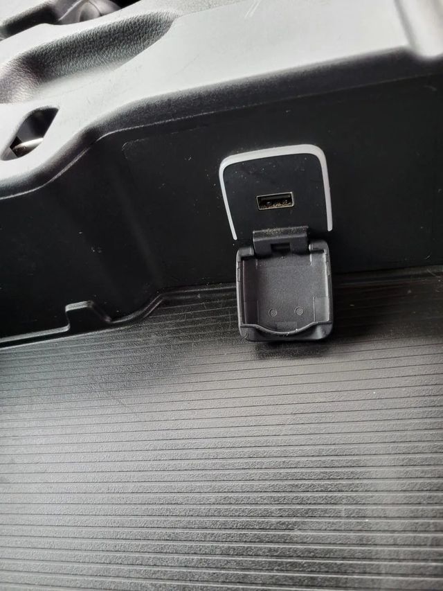 2022 Ram 2500 Crew Cab Tradesman Pickup 4D 8 ft - 22952770 - 32