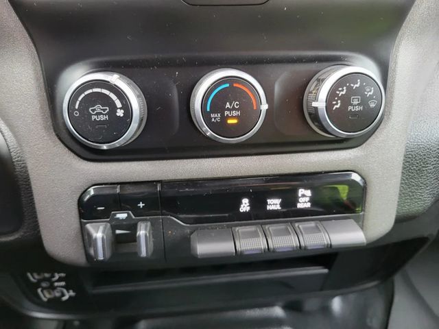 2022 Ram 2500 Crew Cab Tradesman Pickup 4D 8 ft - 22952770 - 37