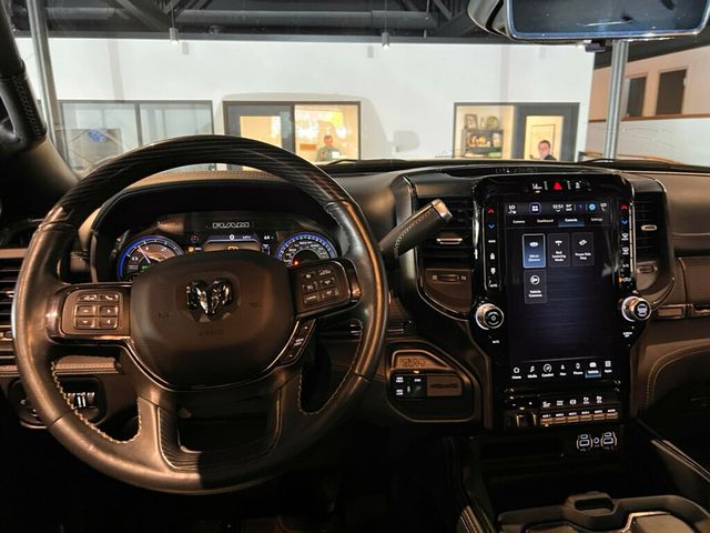 2022 Ram 3500 3500/Limited/4x4/HighOutput/MoonRoof/Level1Group/NightPkg/NAV - 23020895 - 16