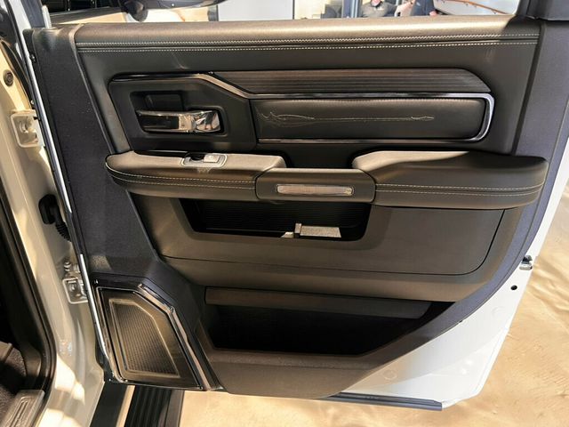 2022 Ram 3500 3500/Limited/4x4/HighOutput/MoonRoof/Level1Group/NightPkg/NAV - 23020895 - 24