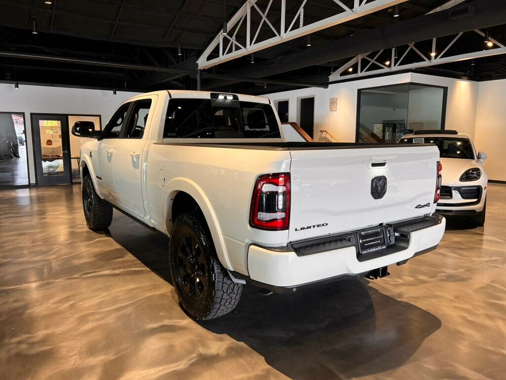 2022 Ram 3500 3500/Limited/4x4/HighOutput/MoonRoof/Level1Group/NightPkg/NAV - 23020895 - 2