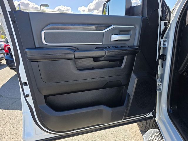 2022 Ram 3500 Big Horn 4x4 Crew Cab 8' Box - 22946647 - 9