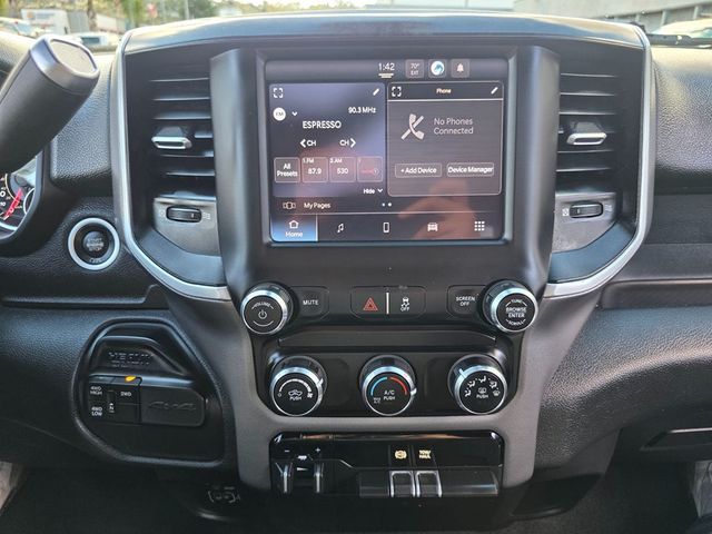 2022 Ram 3500 Big Horn 4x4 Crew Cab 8' Box - 22946647 - 19