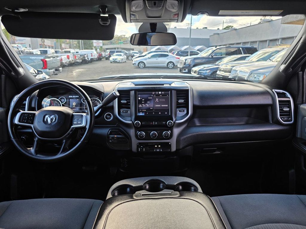 2022 Ram 3500 Big Horn 4x4 Crew Cab 8' Box - 22946647 - 21