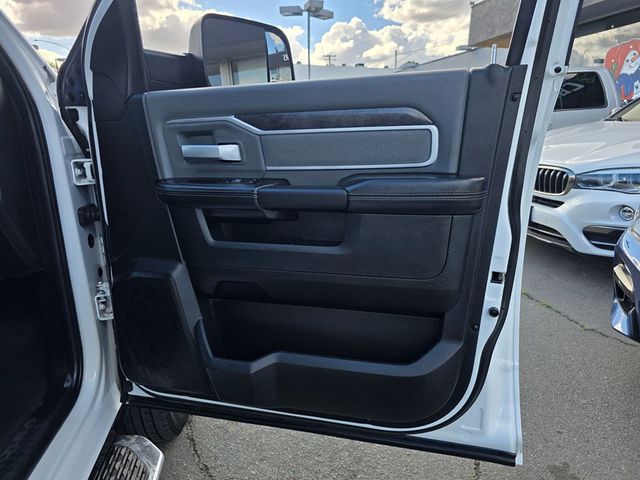 2022 Ram 3500 Big Horn 4x4 Crew Cab 8' Box - 22946647 - 24