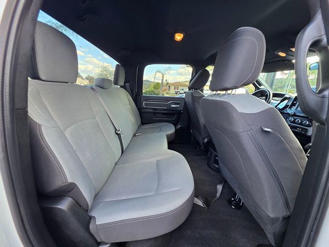 2022 Ram 3500 Big Horn 4x4 Crew Cab 8' Box - 22946647 - 28