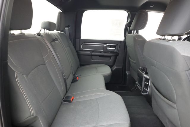 2022 Ram 3500 Big Horn 4x4 Crew Cab 8' Box - 22943165 - 19