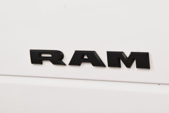 2022 Ram 3500 Big Horn Night Edition - 22904240 - 14