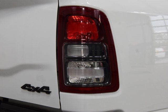 2022 Ram 3500 Big Horn Night Edition - 22904240 - 17