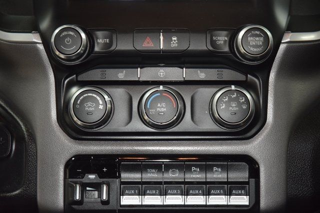 2022 Ram 3500 Big Horn Night Edition - 22904240 - 30