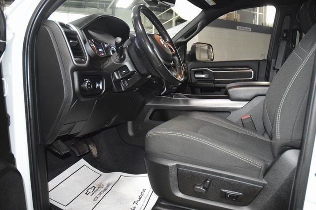 2022 Ram 3500 Big Horn Night Edition - 22904240 - 38